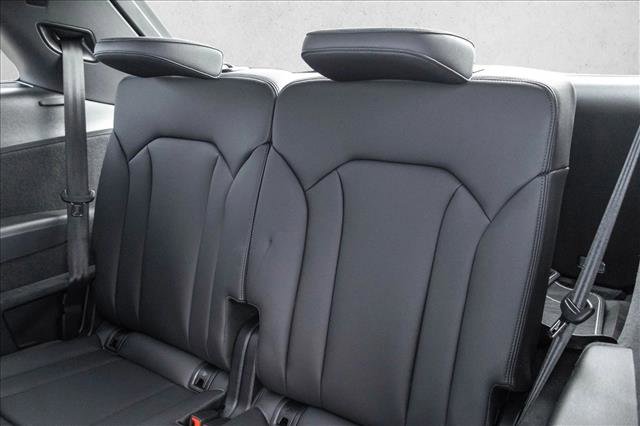 Certified 2025 Audi Q7 3.0T Premium w/ Convenience Package image 22