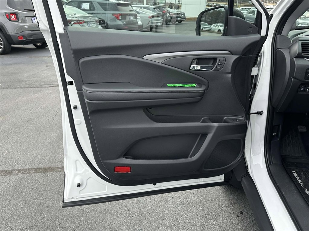 New 2025 Honda Ridgeline RTL+ image 5