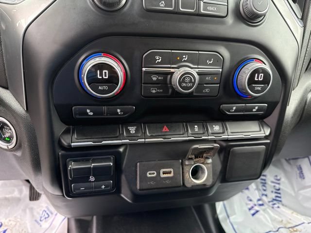 Used 2022 Chevrolet Silverado 3500 LT w/ Convenience Package AWD/4WD image 31