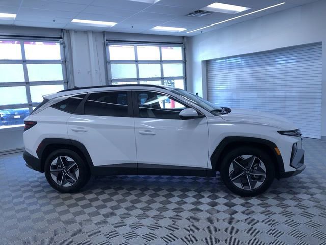 Used 2025 Hyundai Tucson SEL FWD image 33