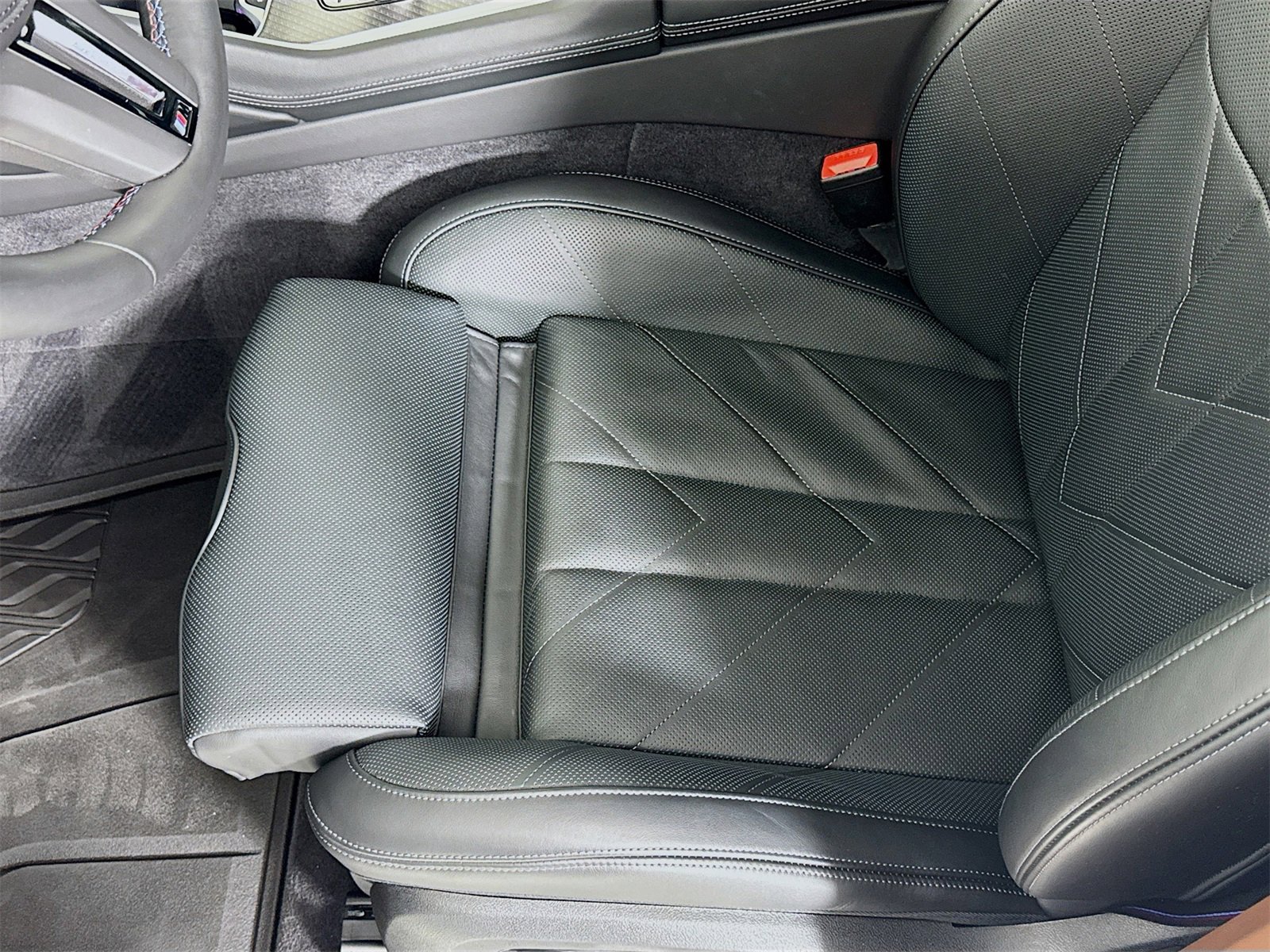 Used 2026 BMW XM Label Red image 18