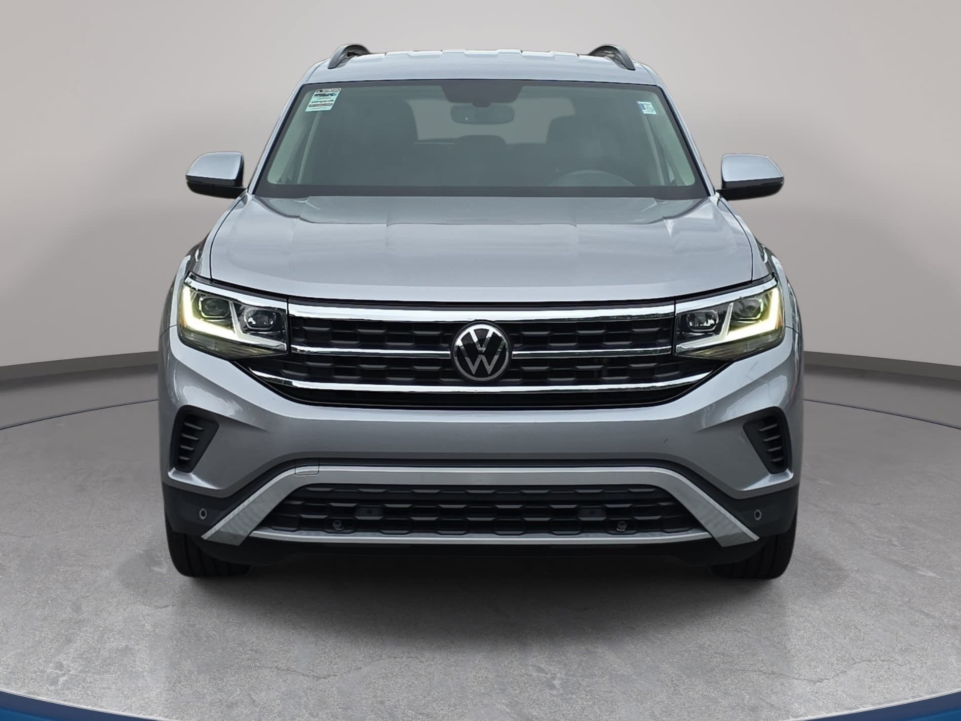 Used 2021 Volkswagen Atlas SE AWD/4WD image 2