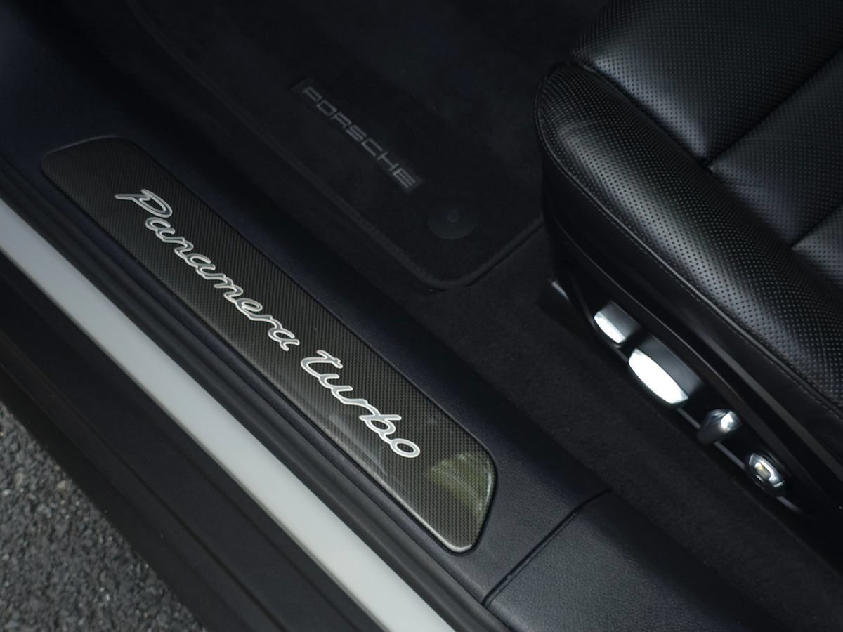 Used 2018 Porsche Panamera Turbo w/ Sport Package AWD/4WD image 64