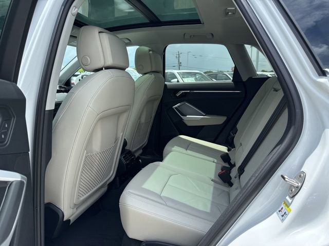 New 2025 Audi Q3 2.0T Premium image 20