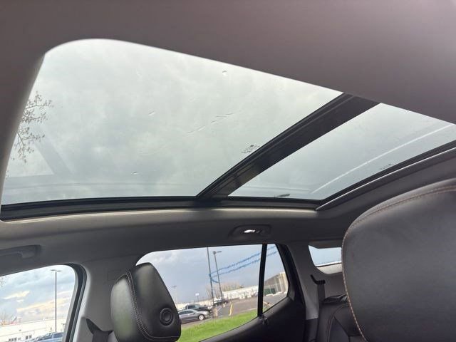 Used 2020 GMC Terrain SLT w/ Preferred Package image 30