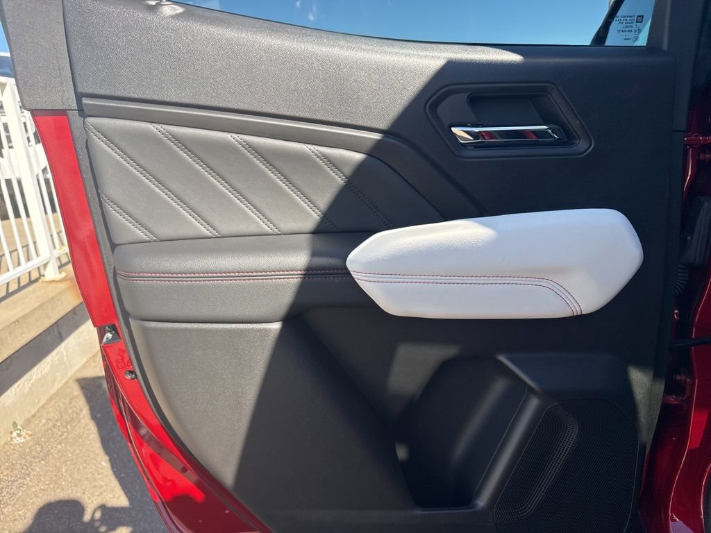 Certified 2025 GMC Canyon AT4 w/ AT4X AEV Edition image 21