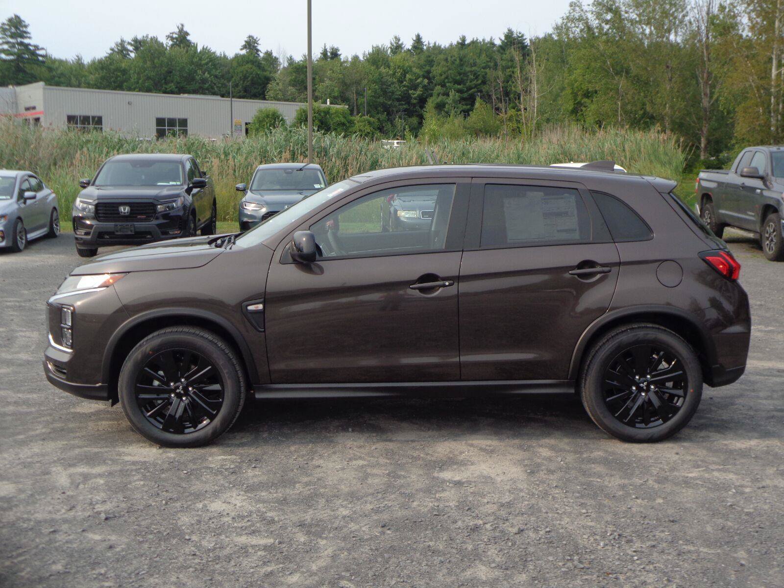 New 2026 Mitsubishi Outlander Sport LE AWD/4WD image 5
