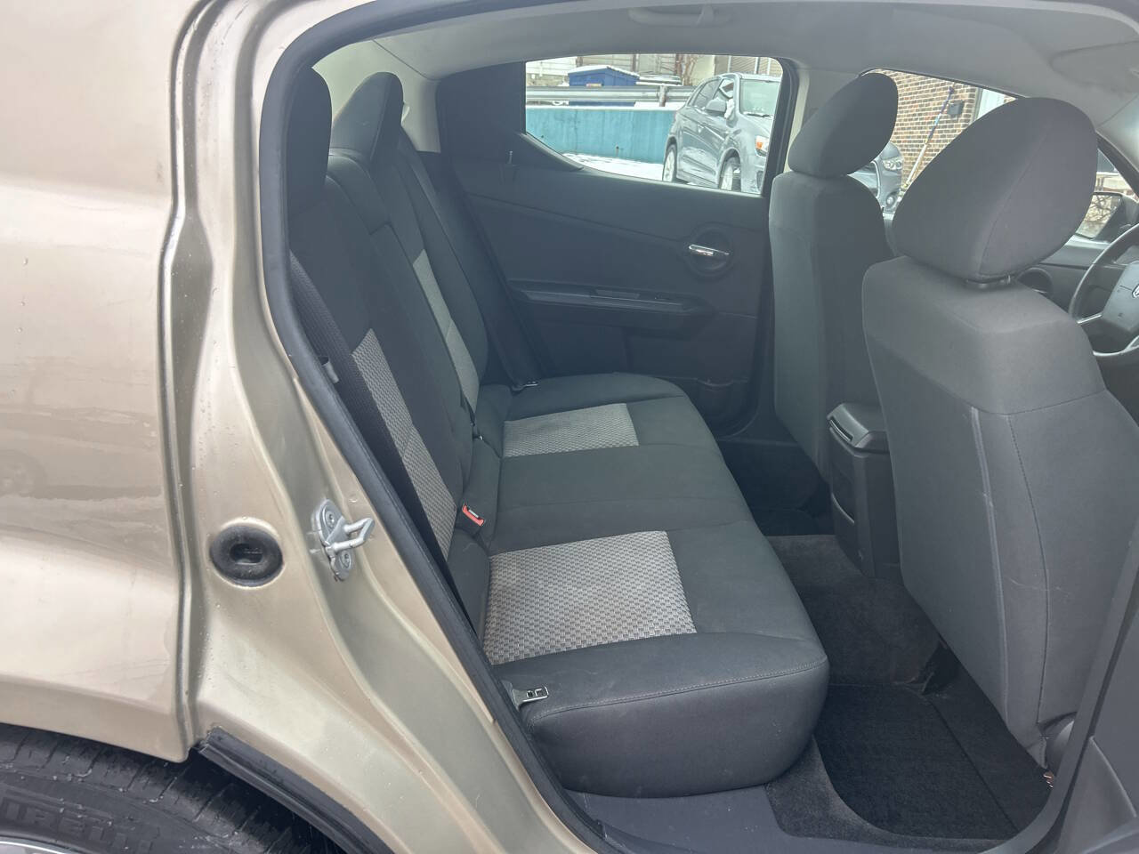 Used 2009 Dodge Avenger SE image 24