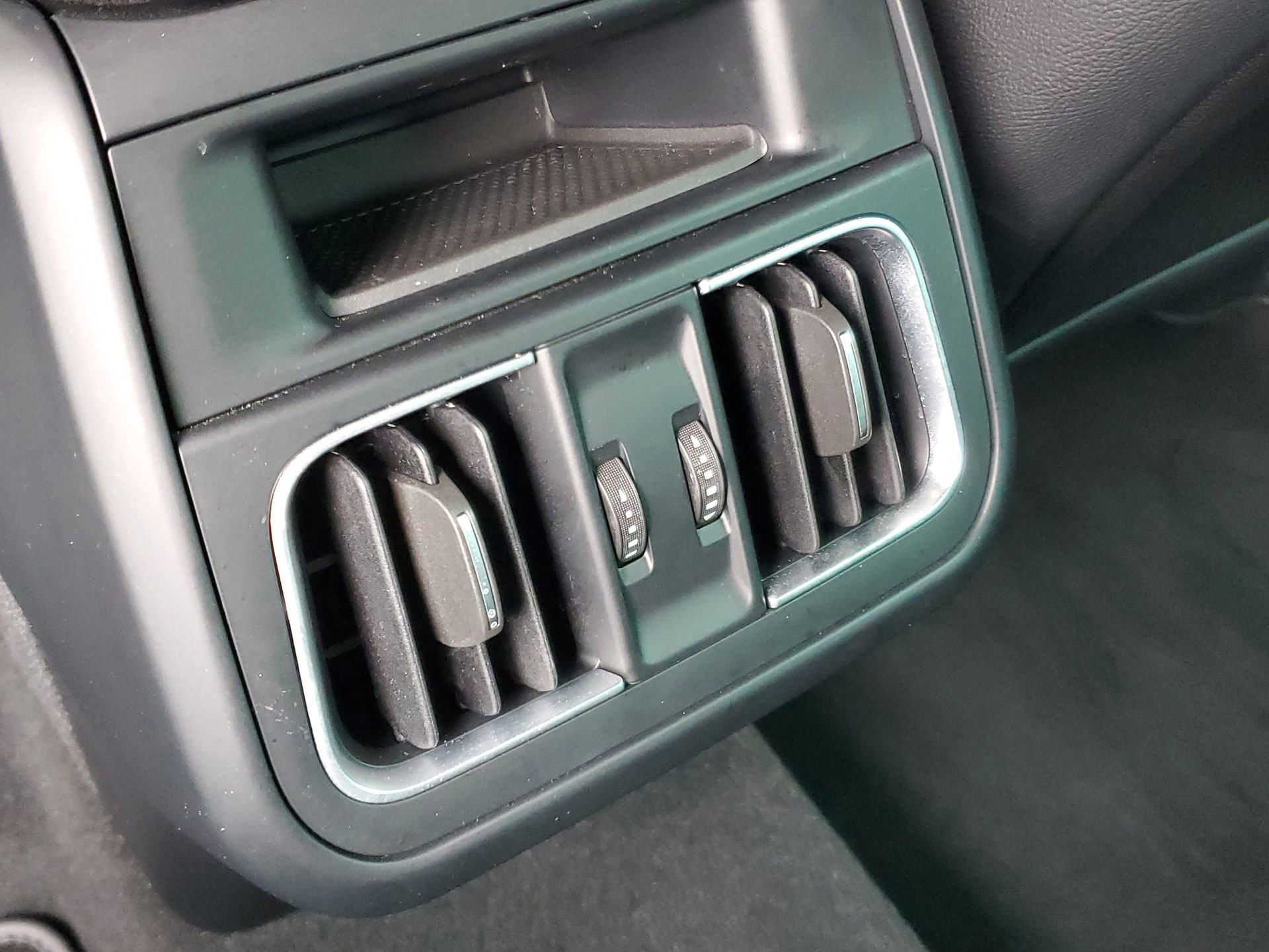 Used 2024 Maserati Grecale GT image 13