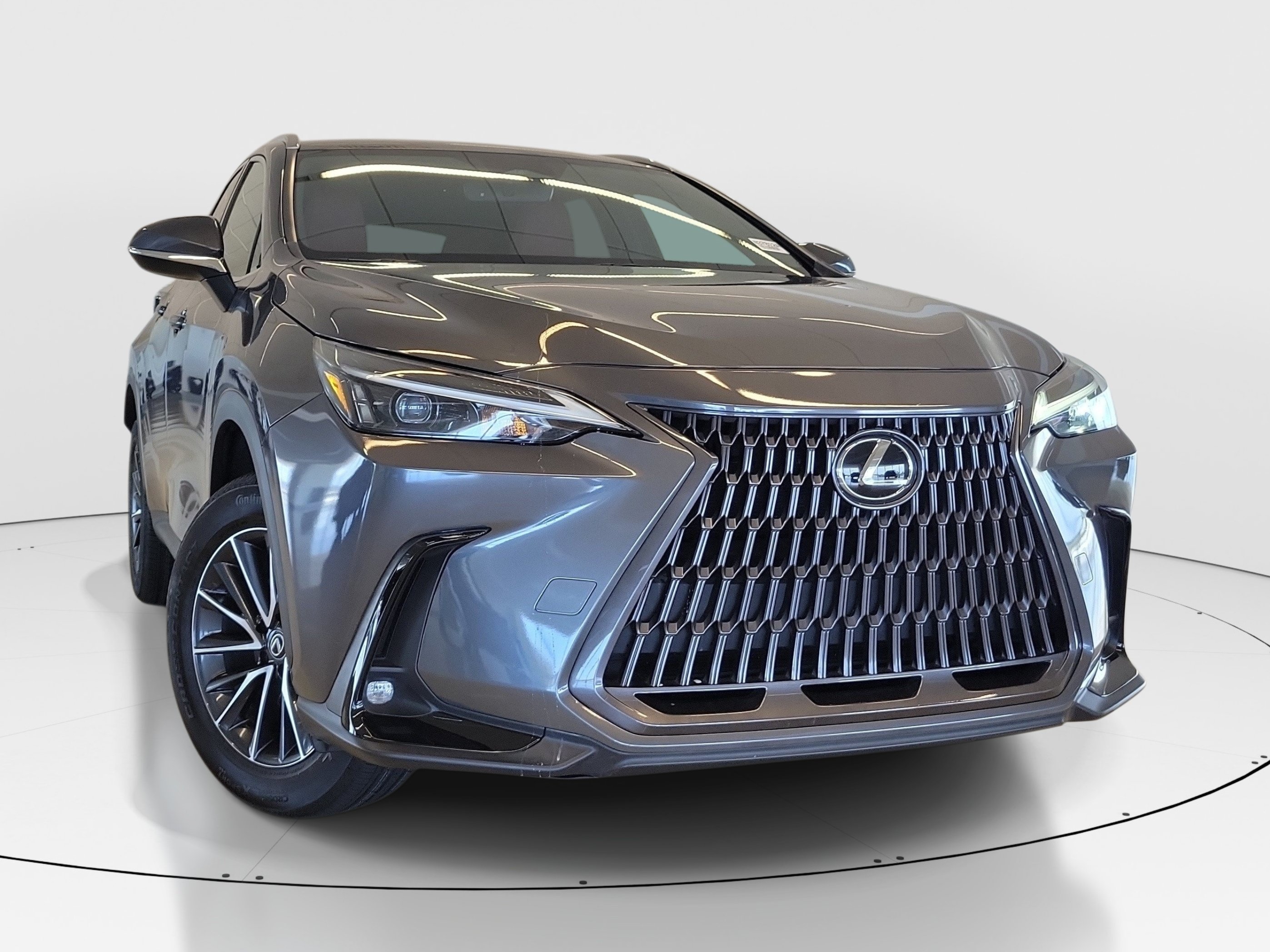 Used 2023 Lexus NX 250 FWD w/ Towing Package (2000 Lbs) image 2