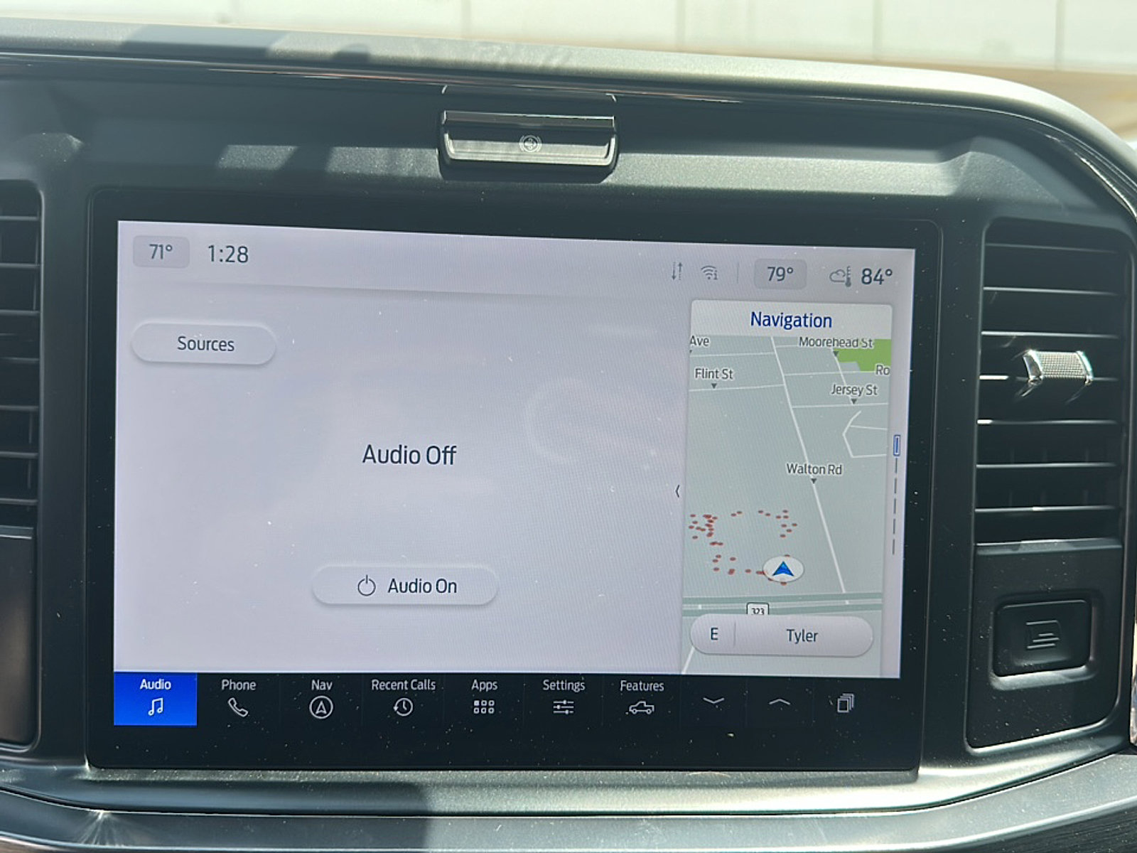 Used 2025 Ford F550 4x4 Crew Cab Super Duty image 28