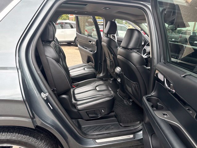 Used 2021 Hyundai Palisade Limited AWD/4WD image 16