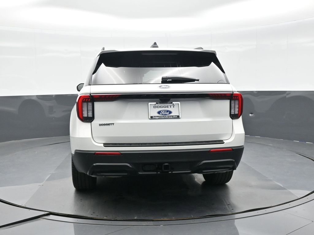 New 2026 Ford Explorer ST-Line w/ ST-Line Street Pack image 5