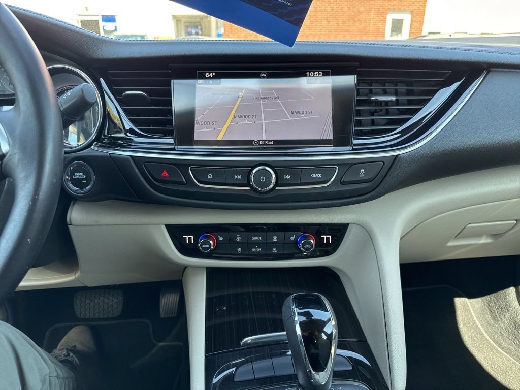 Used 2018 Buick Regal Essence w/ Sights and Sounds Package FWD image 21