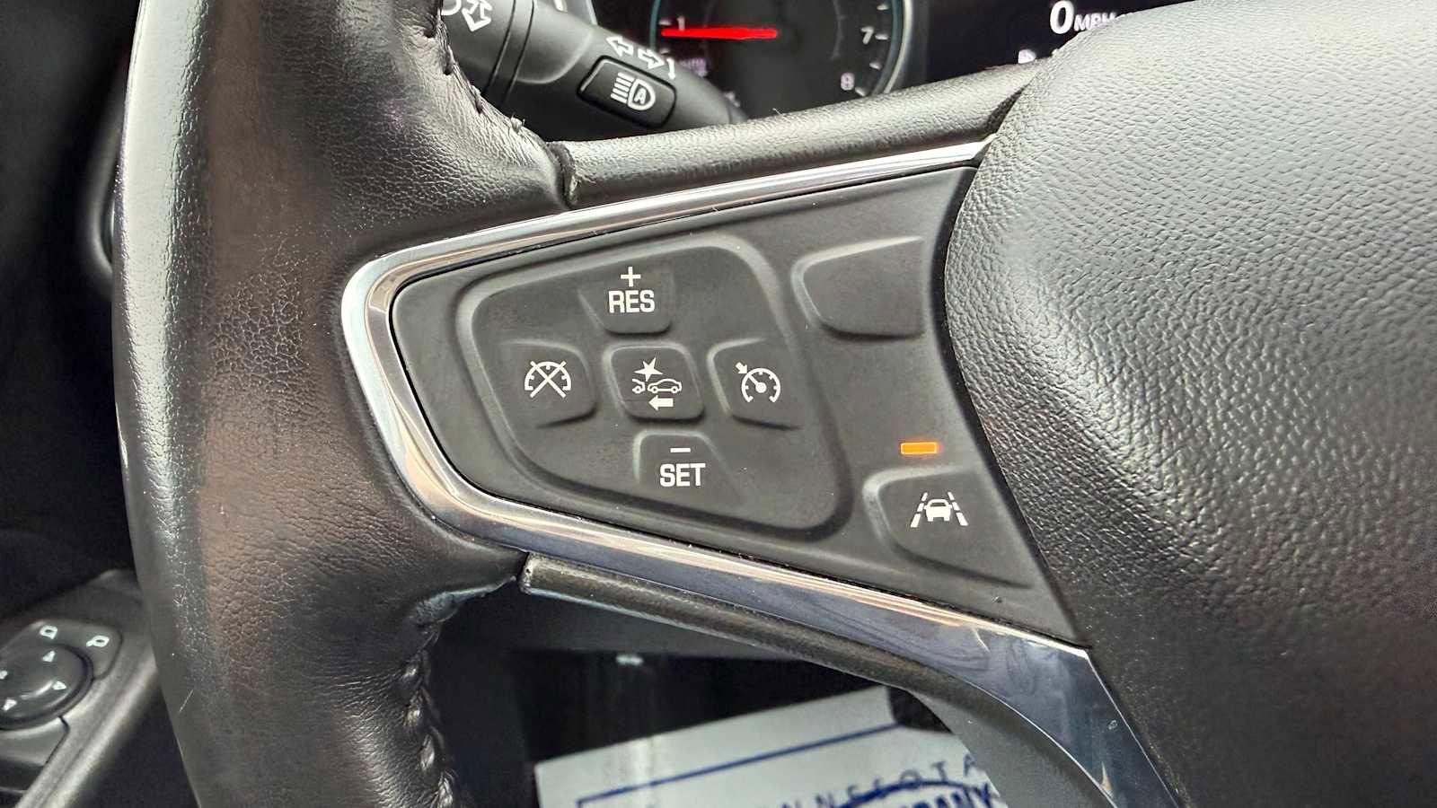Used 2020 Chevrolet Equinox Premier AWD/4WD image 15