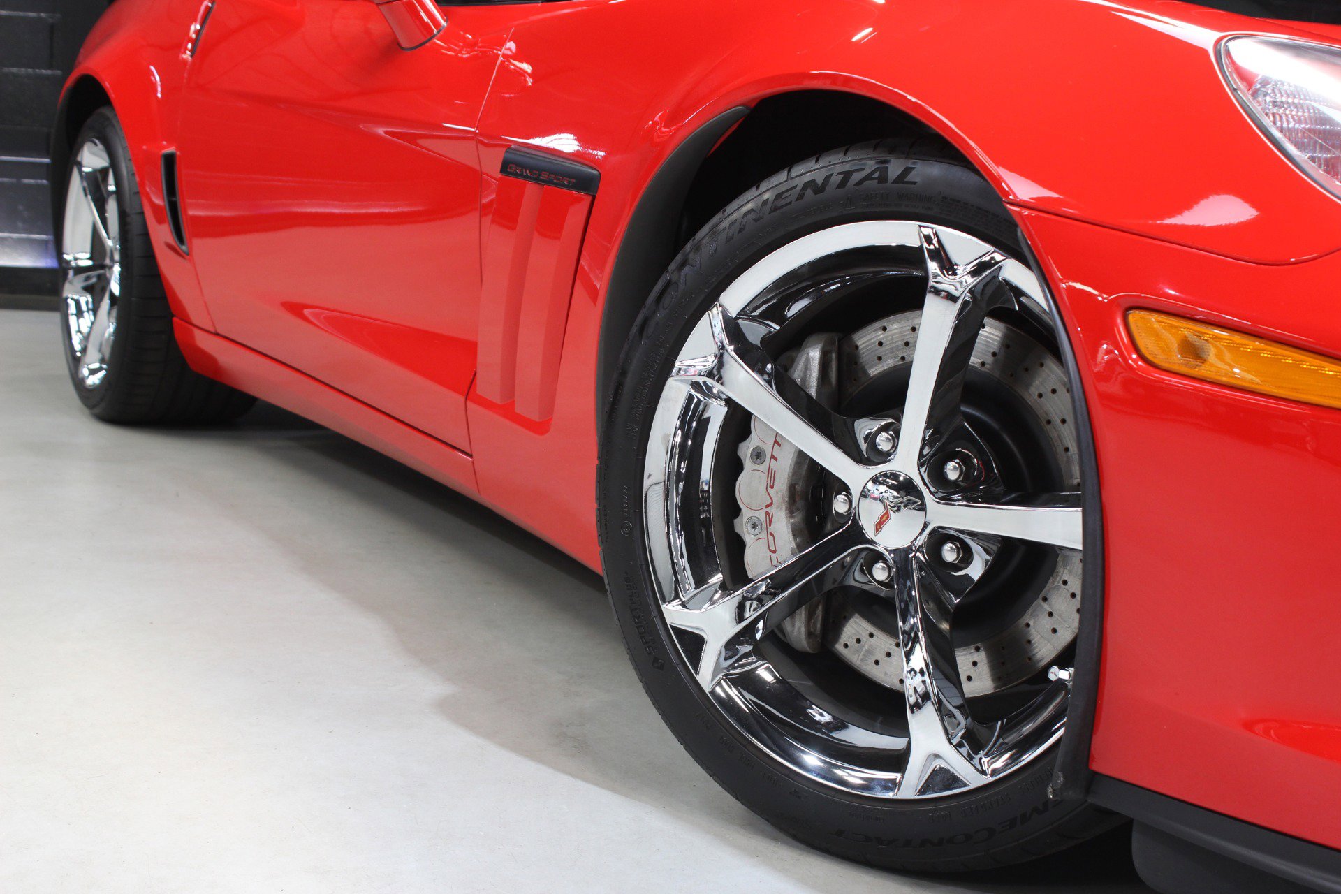 Used 2013 Chevrolet Corvette Grand Sport w/ 2LT Preferred Equipment Group image 14