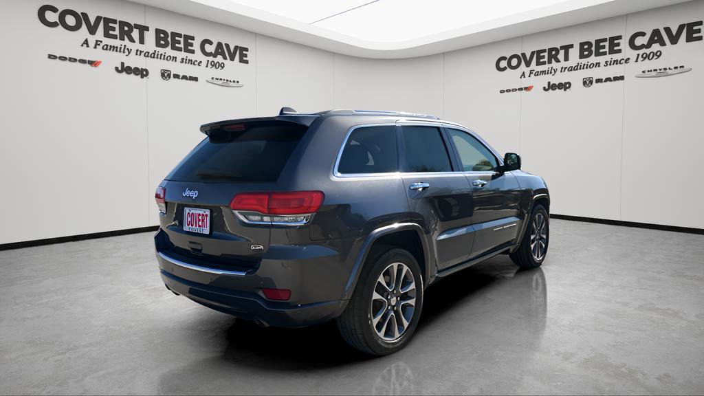 Used 2017 Jeep Grand Cherokee Overland image 9