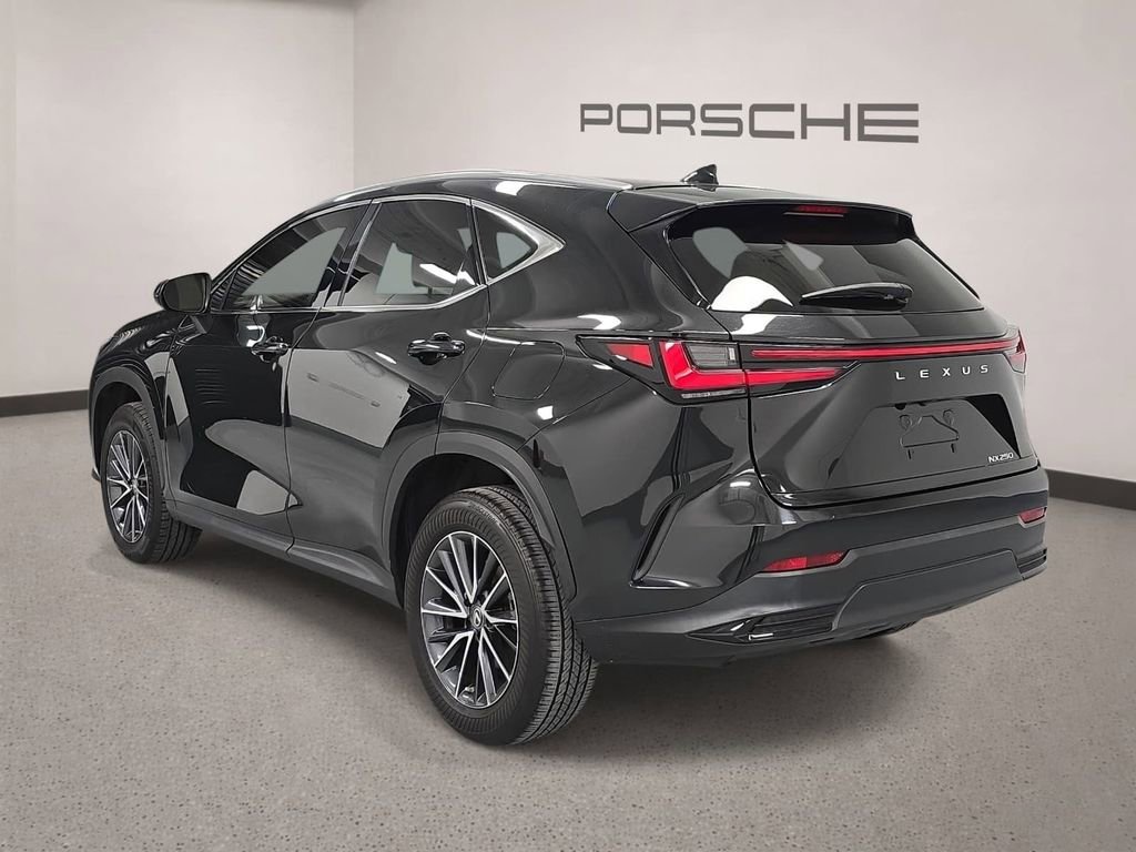 Used 2023 Lexus NX 250 FWD w/ Towing Package (2000 Lbs) image 3
