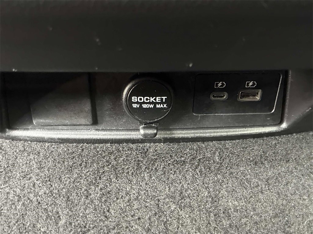 Used 2024 Nissan Armada SV w/ Cargo Package image 18