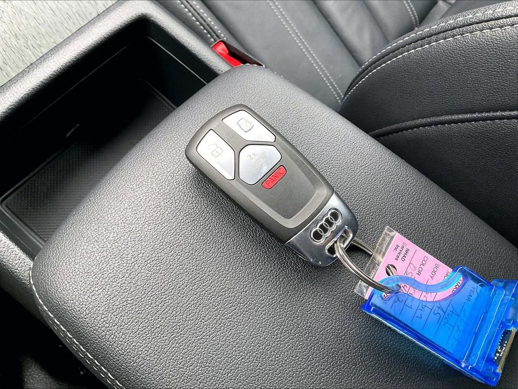 Used 2024 Audi A5 2.0T Premium w/ Convenience Package image 27