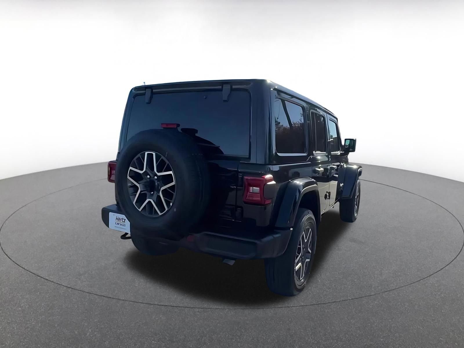 Used 2025 Jeep Wrangler Sahara AWD/4WD image 10