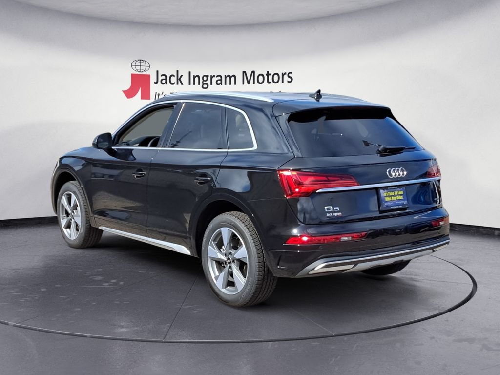 Used 2025 Audi Q5 Prestige w/ Premium Plus Package AWD/4WD image 3