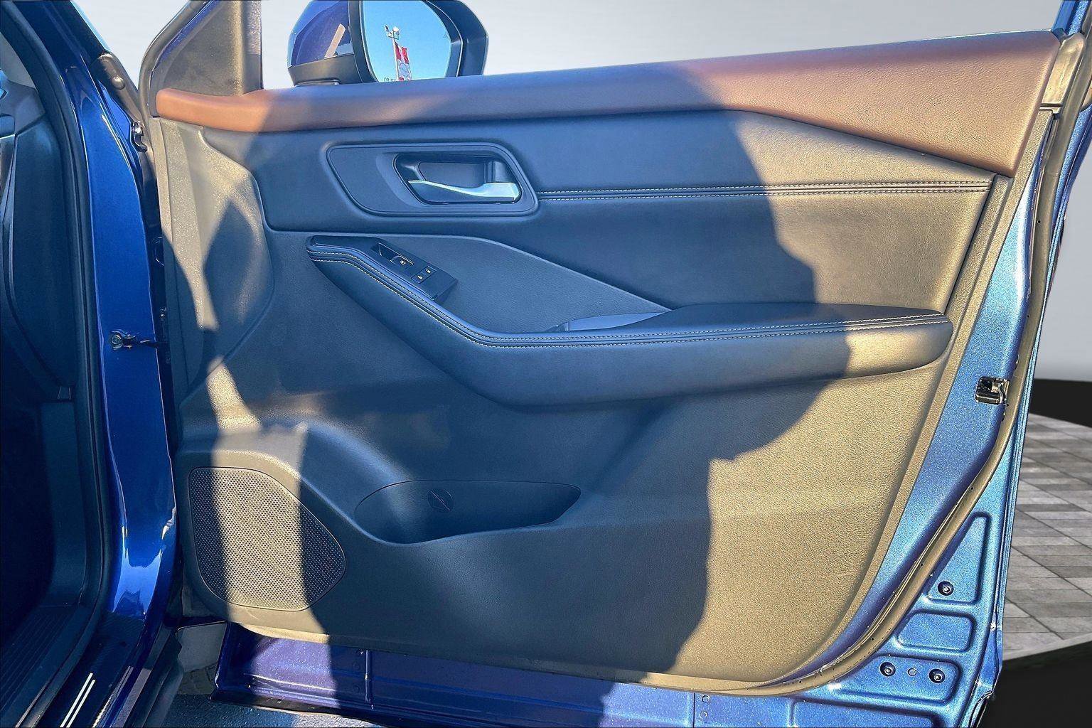 Used 2023 Nissan Rogue SL w/ SL Premium Package AWD/4WD image 24