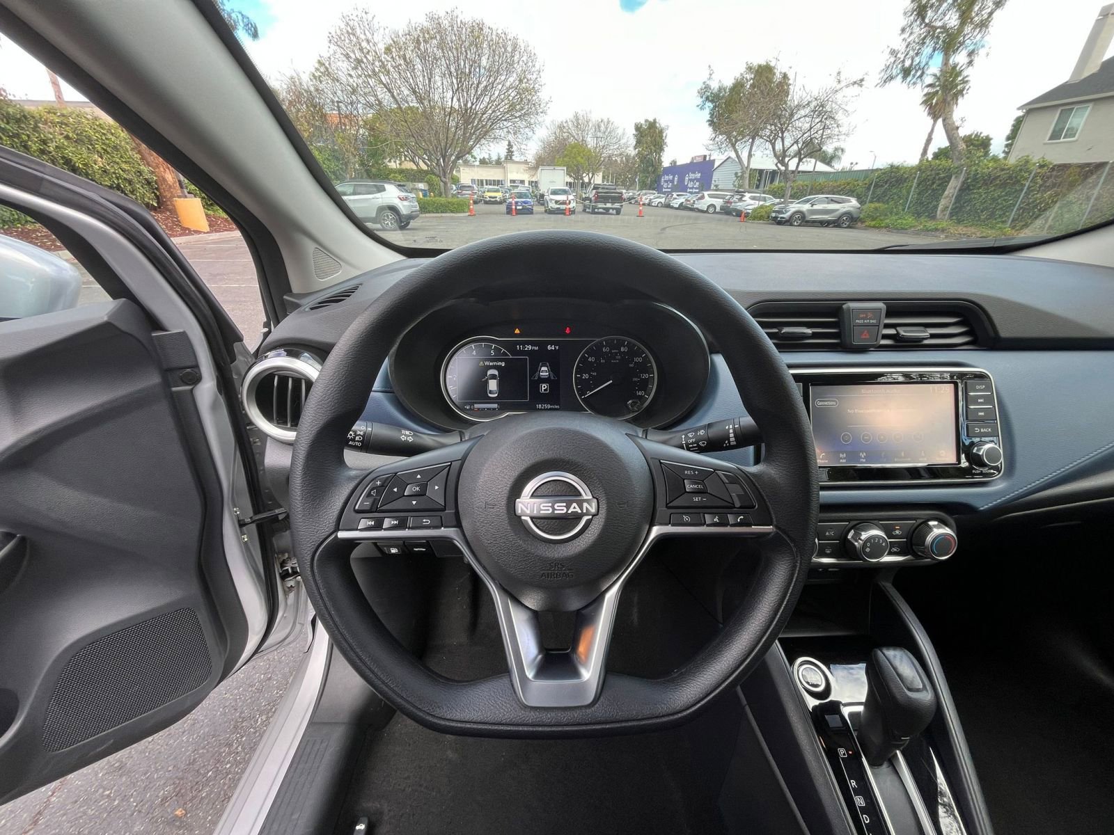 Used 2025 Nissan Versa SV image 32