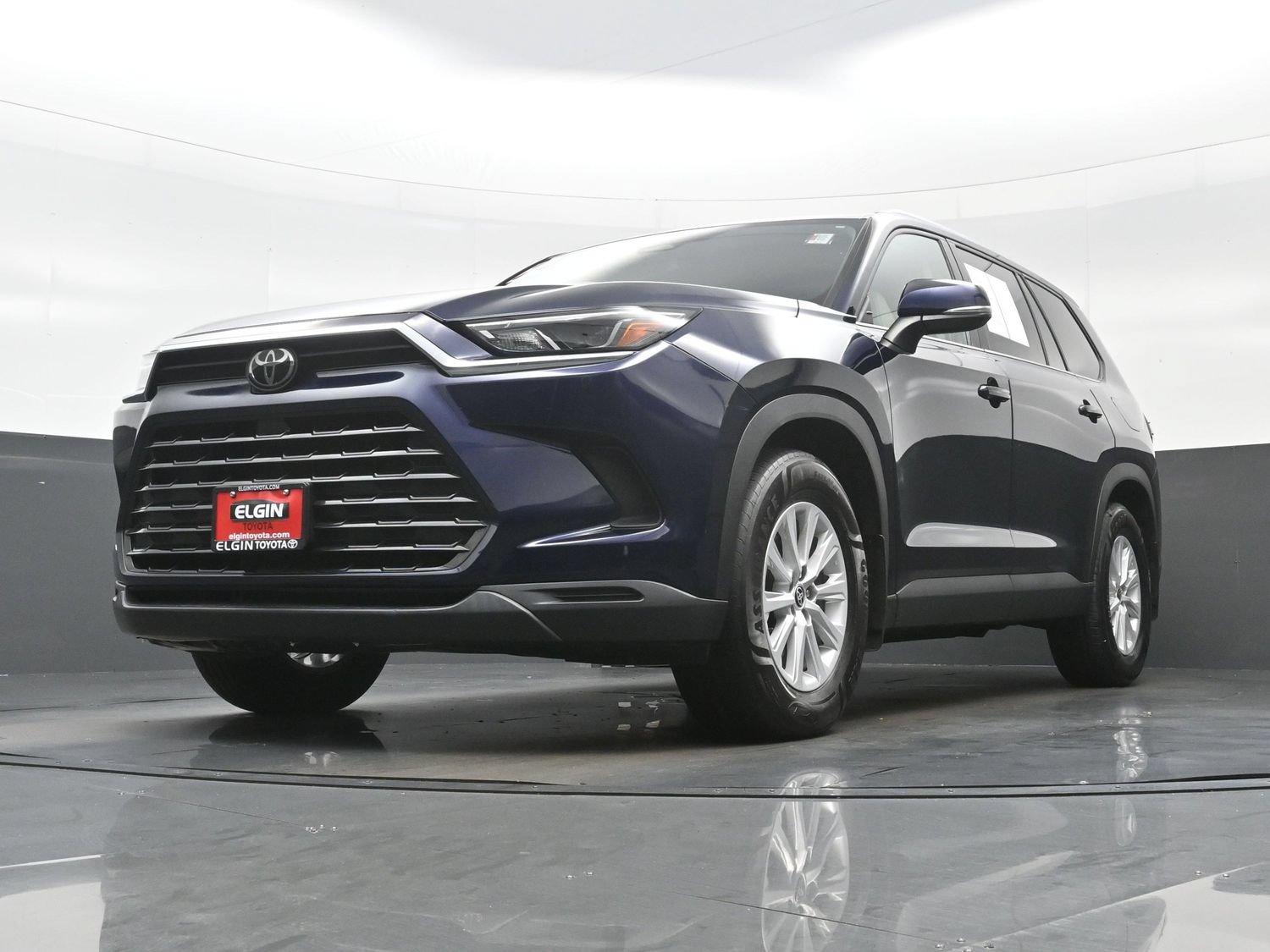 Used 2024 Toyota Grand Highlander AWD image 29