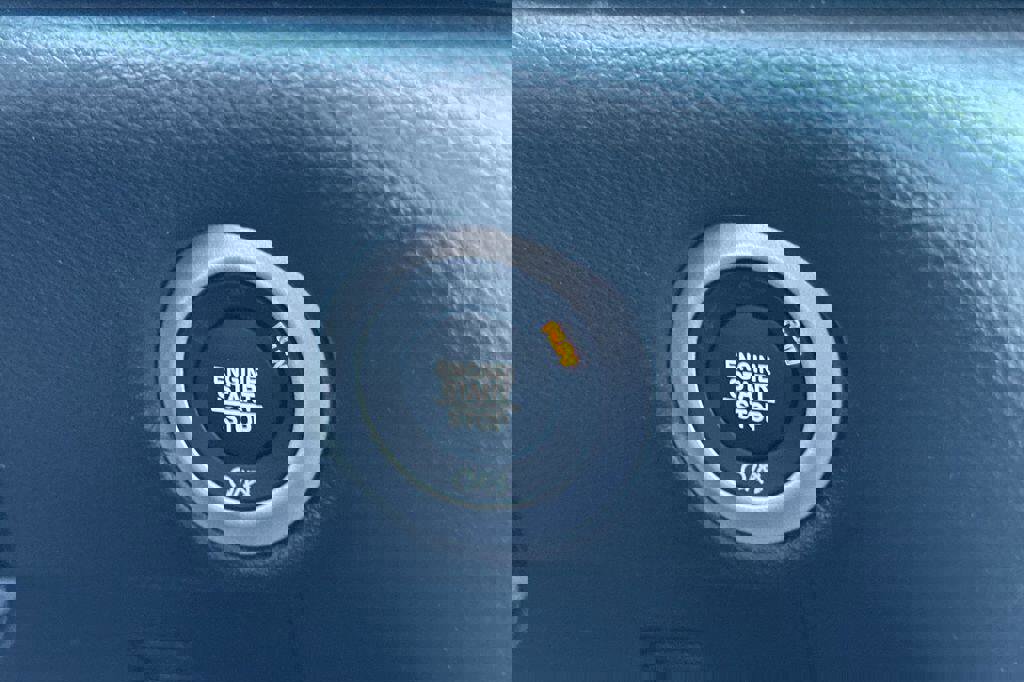 New 2026 Chrysler Voyager LX image 23