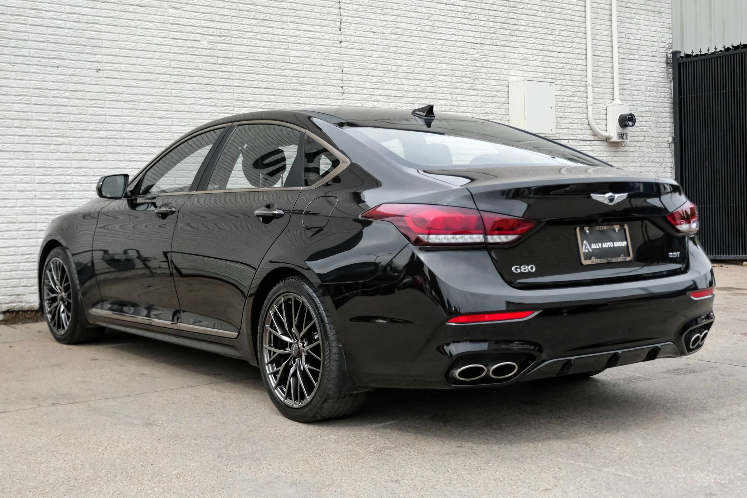 Used 2019 Genesis G80 3.3T Sport RWD image 10