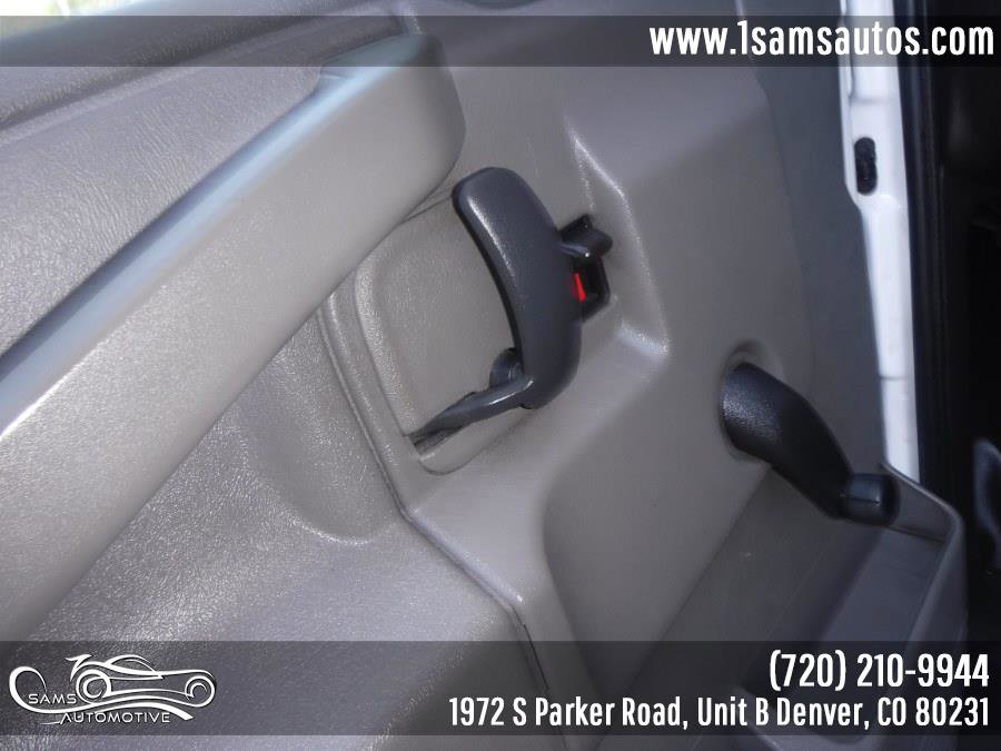 Used 2016 Chevrolet Express 3500 image 29