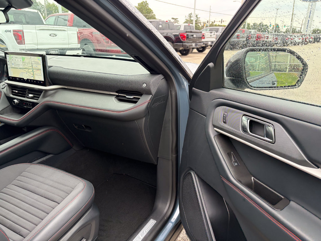 New 2027 Ford Explorer ST-Line AWD/4WD image 19