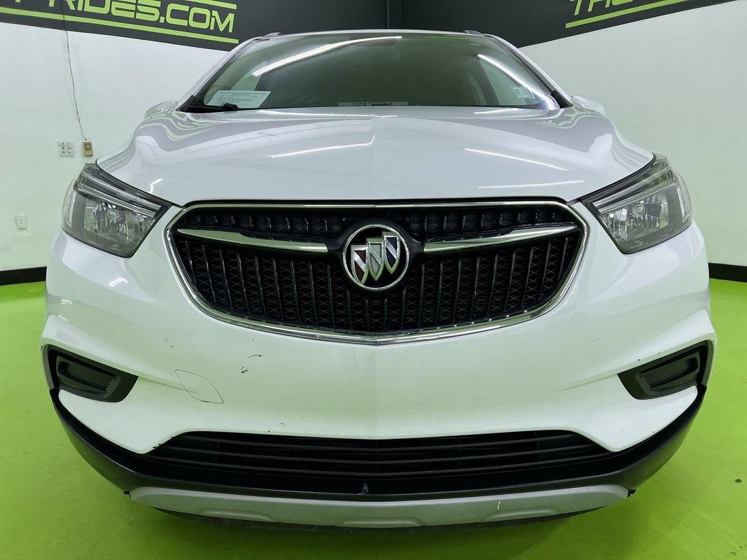Used 2019 Buick Encore Preferred FWD image 3