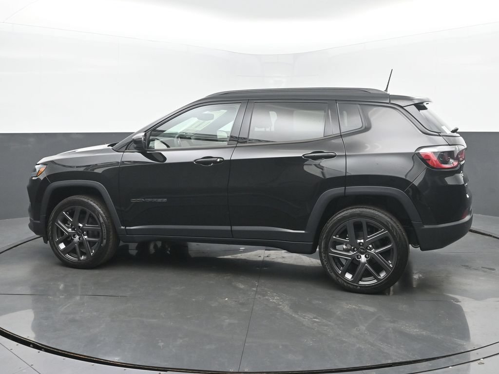 New 2026 Jeep Compass Limited w/ Sun, Sound & Navigation Group AWD/4WD image 3