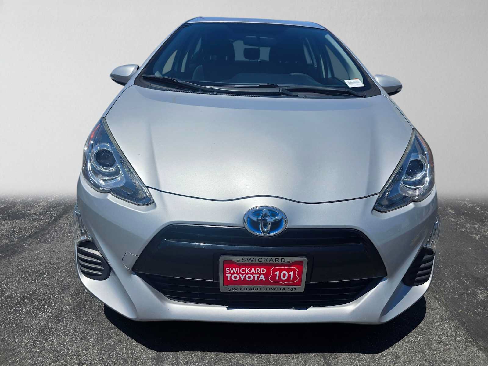 Used 2016 Toyota Prius C Two FWD image 8