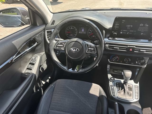 Used 2021 Kia Seltos S AWD/4WD image 18