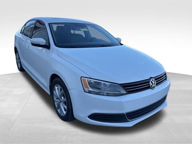 Used 2014 Volkswagen Jetta SE image 1
