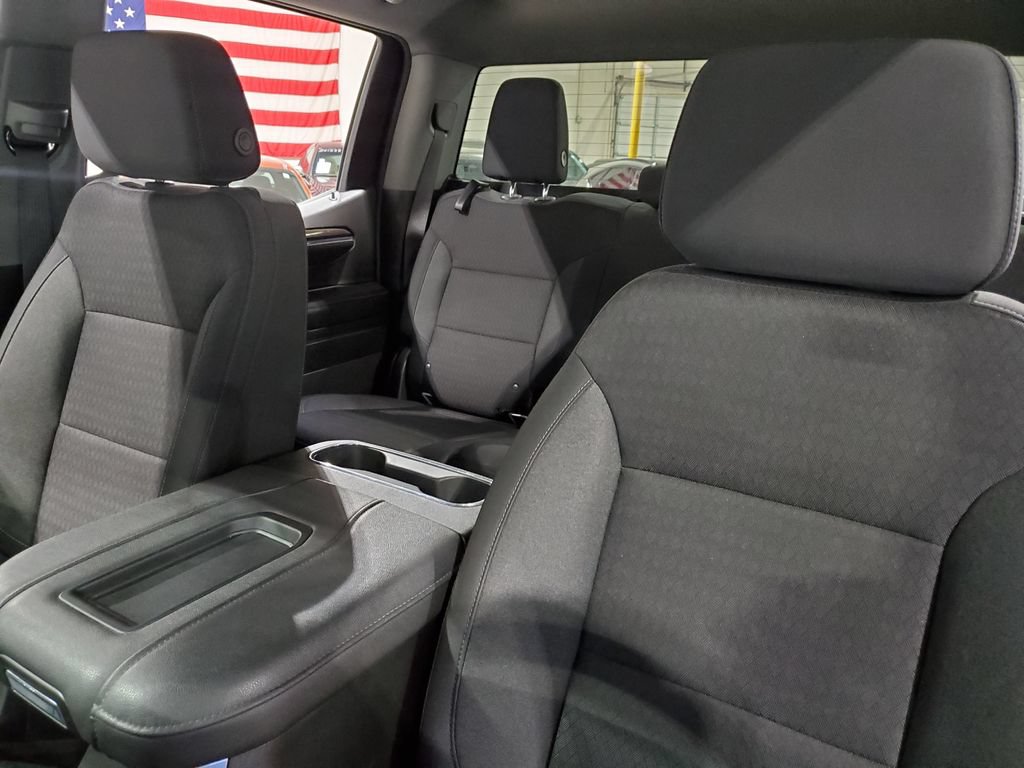 Used 2022 Chevrolet Silverado 1500 LT w/ Z71 Off-Road Package AWD/4WD image 41