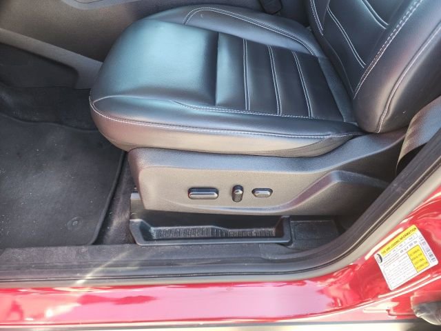 Used 2019 Ford Escape SEL FWD image 24
