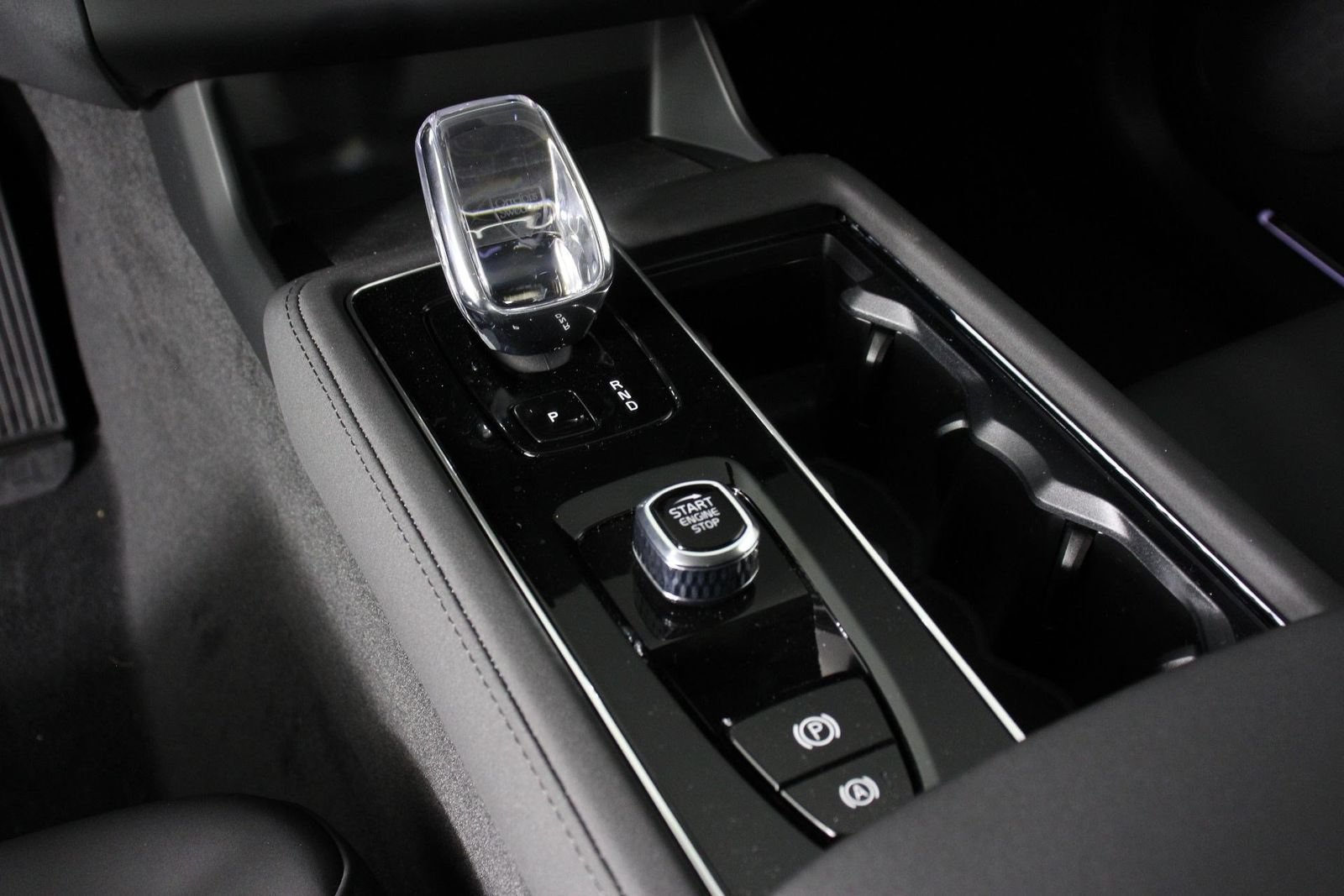 New 2026 Volvo XC90 B6 Plus AWD/4WD image 7