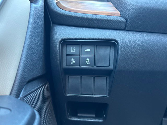 Used 2018 Honda CR-V Touring image 27