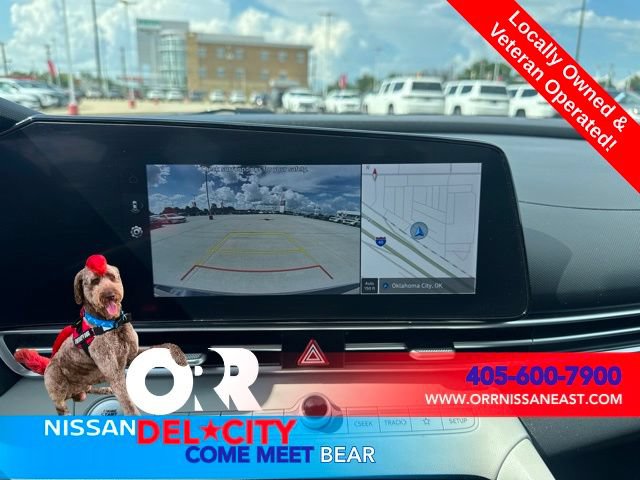Used 2025 Hyundai Elantra Limited FWD image 24