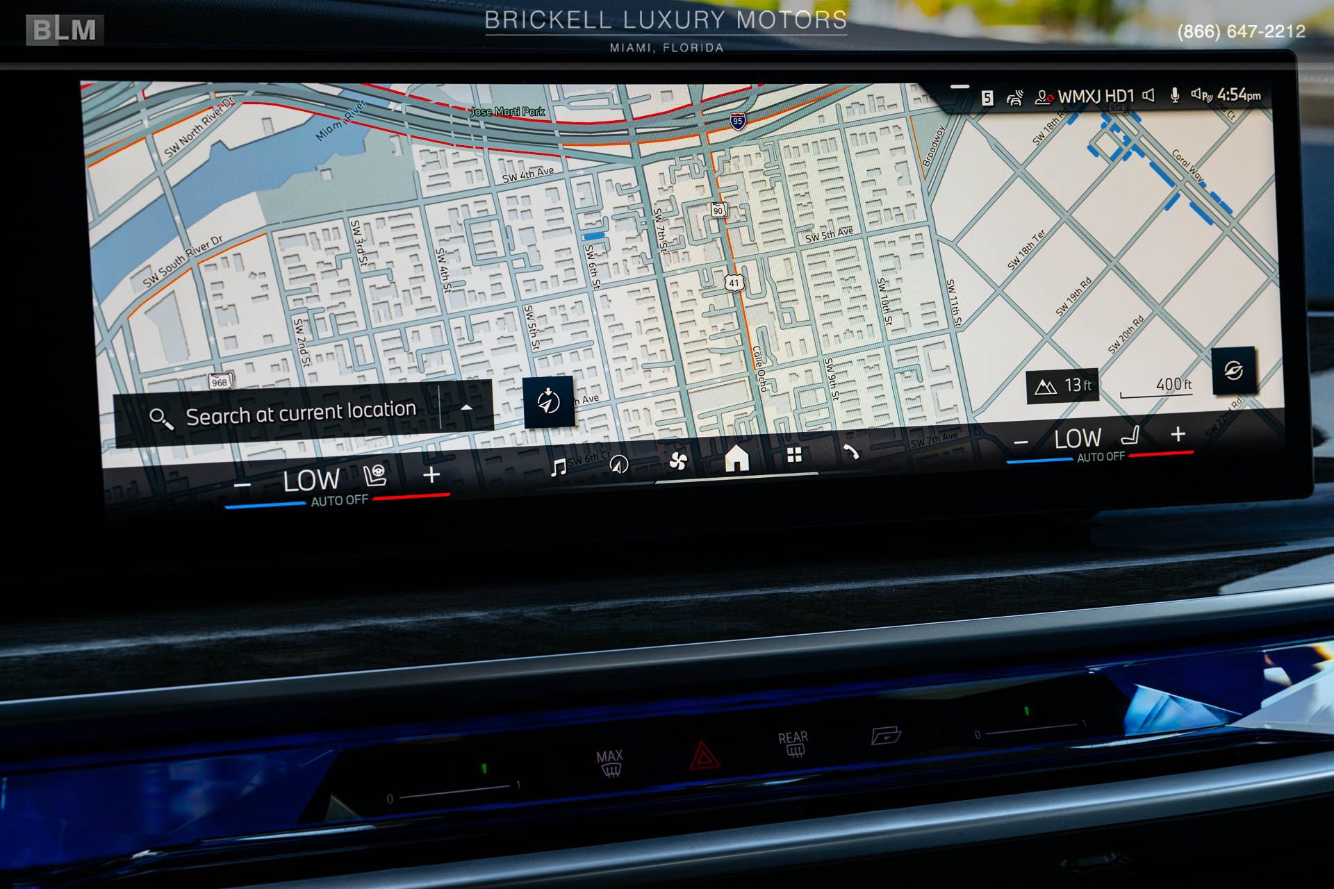 Used 2024 BMW 760i xDrive AWD/4WD image 39