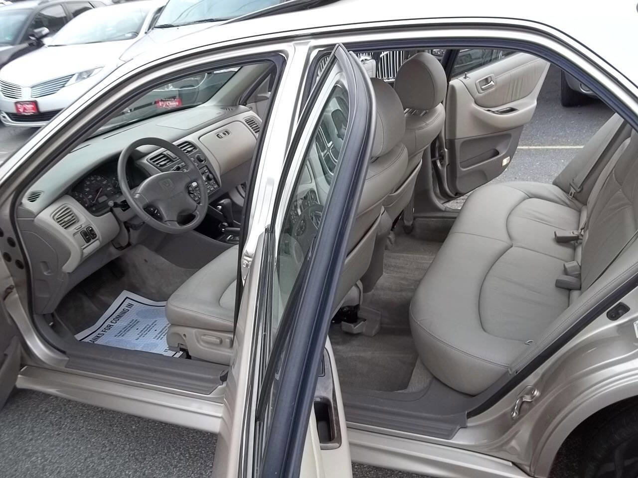 Used 2002 Honda Accord EX image 7