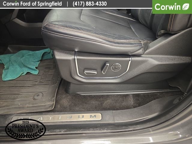 Used 2018 Ford Expedition Max Platinum image 38