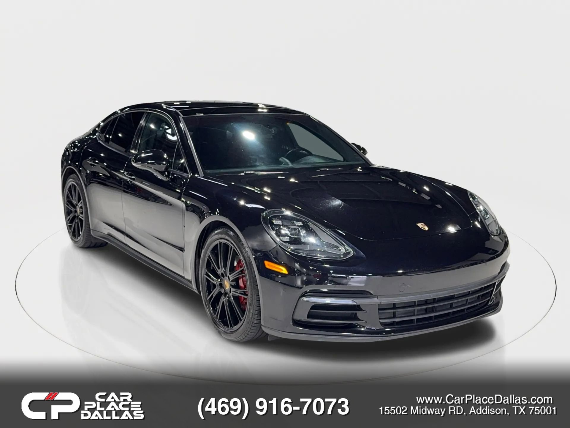 Used 2018 Porsche Panamera 4 image 1