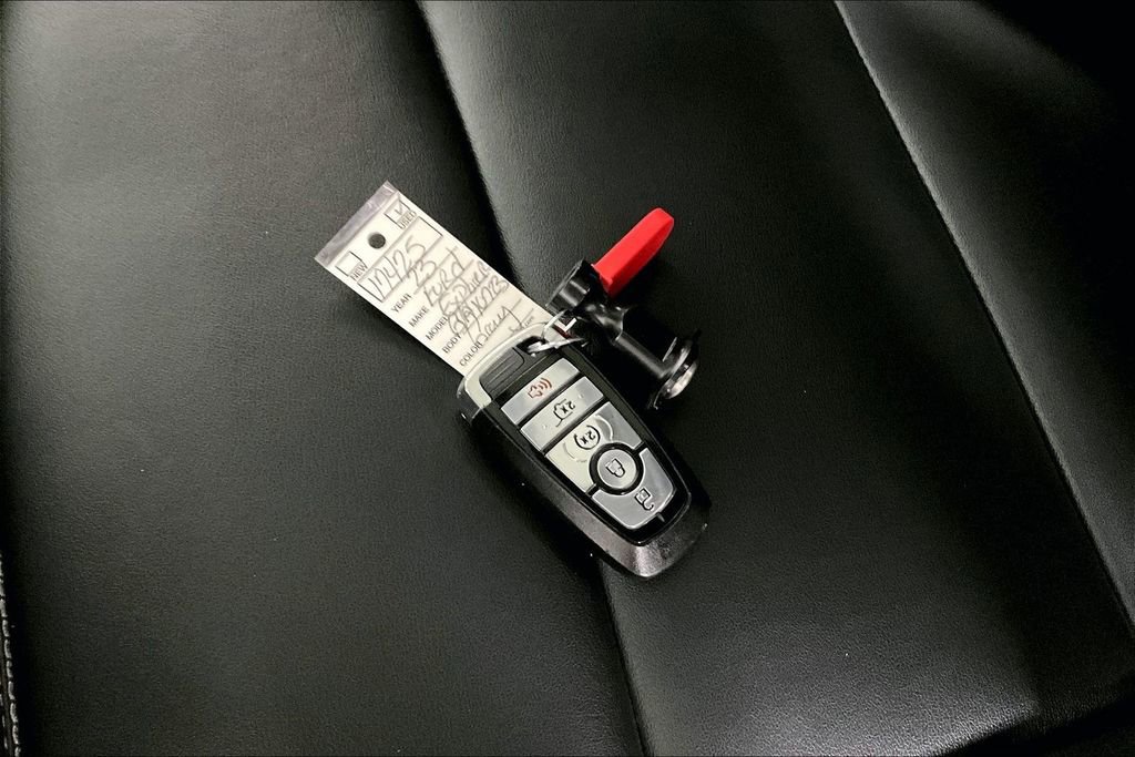 Used 2023 Ford Explorer XLT w/ Equipment Group 202A image 10