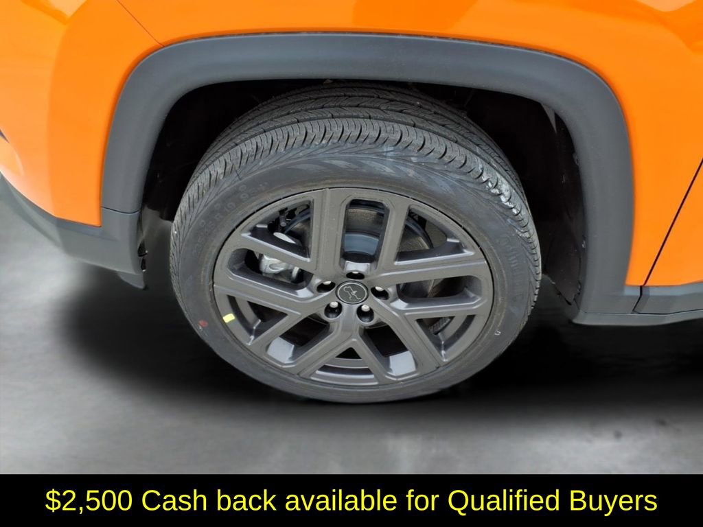 New 2026 Jeep Compass Latitude image 9