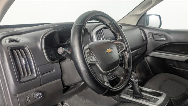 Used 2022 Chevrolet Colorado LT w/ Safety Package image 24